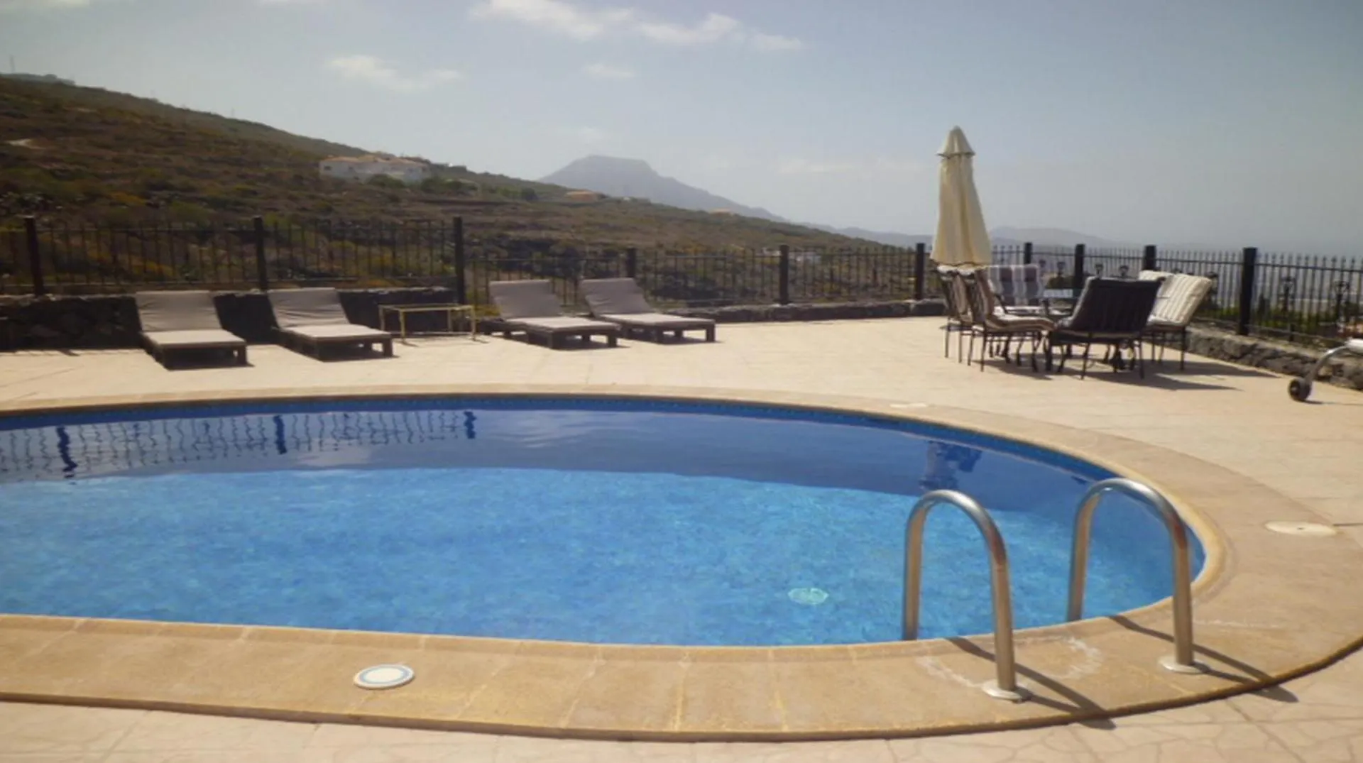 Villa El Mirador 6 Bedrooms アデヘ