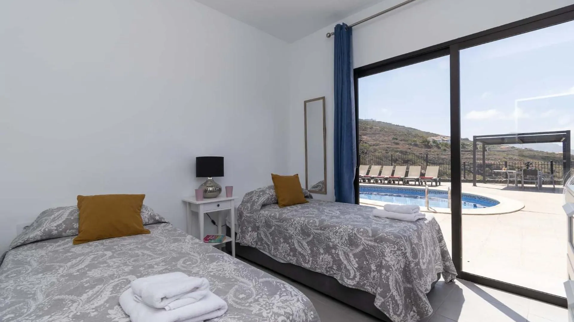 Villa El Mirador 6 Bedrooms アデヘ スペイン